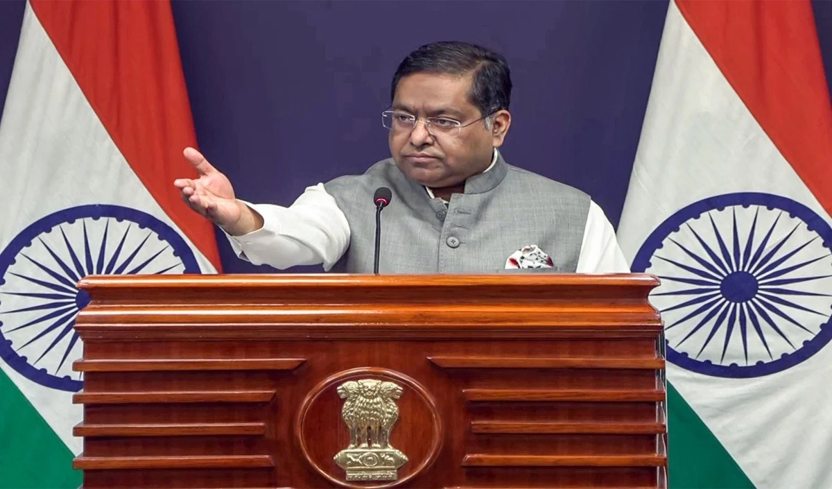 Afghanistan पर बदला नहीं India का स्टैंड, MEA ने कहा- शांति और विकास पहली प्राथमिकता Afghanistan पर बदला नहीं India का स्टैंड, MEA ने कहा- शांति और विकास पहली प्राथमिकता
