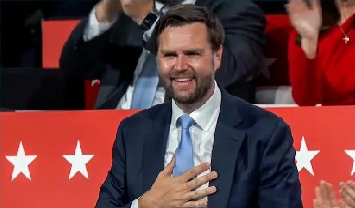 JD Vance ने नई Book ‘Communion’ में खोला राज़, दोस्त की हत्या के बाद Usha ने क्यों लिया चौथा बच्चा करने का फैसला? JD Vance ने नई Book 'Communion' में खोला राज़, दोस्त की हत्या के बाद Usha ने क्यों लिया चौथा बच्चा करने का फैसला?