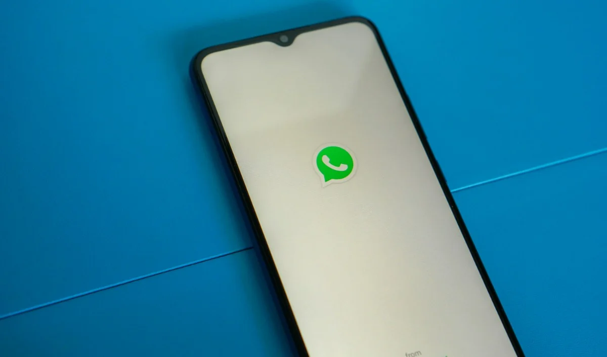 Online Fraud पर WhatsApp का बड़ा एक्शन, नई ‘Strict Setting’ से आपका Account होगा फुलप्रूफ Online Fraud पर WhatsApp का बड़ा एक्शन, नई 'Strict Setting' से आपका Account होगा फुलप्रूफ