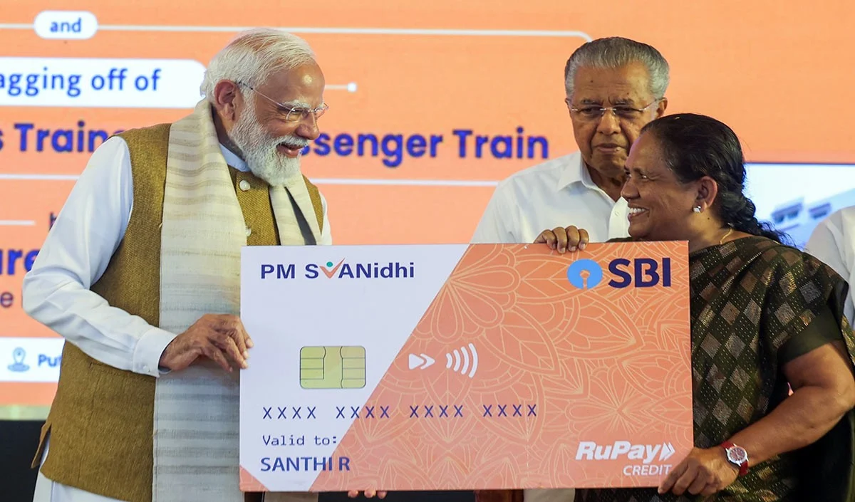 PM Svanidhi Credit Card: 30000 की लिमिट वाला क्रेडिट कार्ड कैसे बनेगा, यहां जानें पूरा प्रोसेस PM Svanidhi Credit Card: 30000 की लिमिट वाला क्रेडिट कार्ड कैसे बनेगा, यहां जानें पूरा प्रोसेस