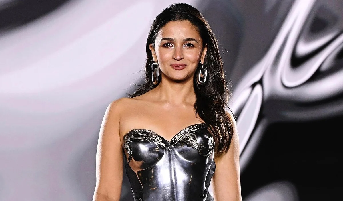 Pathaan-Tiger के बाद YRF का नया धमाका, Alia Bhatt की Alpha का टीजर इस दिन होगा रिलीज Pathaan-Tiger के बाद YRF का नया धमाका, Alia Bhatt की Alpha का टीजर इस दिन होगा रिलीज