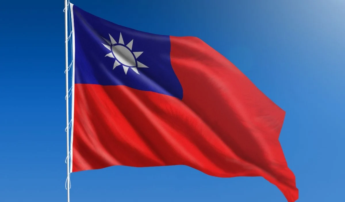 इधर Median Line चीन की पैंतरेबाजी, उधर Taiwan ने पहली Submarine का Sea Trial शुरू किया इधर Median Line चीन की पैंतरेबाजी, उधर Taiwan ने पहली Submarine का Sea Trial शुरू किया