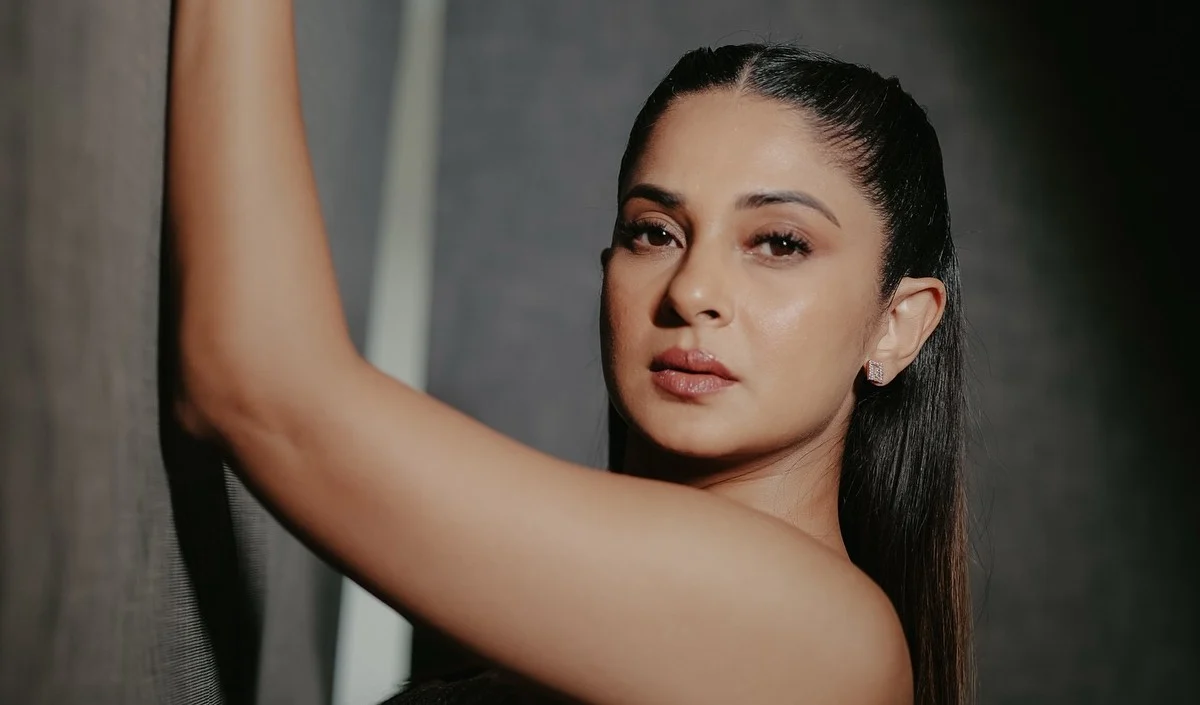 क्या Jennifer Winget जल्द ही सिंगापुर के बिज़नेसमैन Ishmael William से रचाएंगी शादी? जानें वेडिंग प्लान से लेकर अफवाहों तक का पूरा सच क्या Jennifer Winget जल्द ही सिंगापुर के बिज़नेसमैन Ishmael William से रचाएंगी शादी? जानें वेडिंग प्लान से लेकर अफवाहों तक का पूरा सच