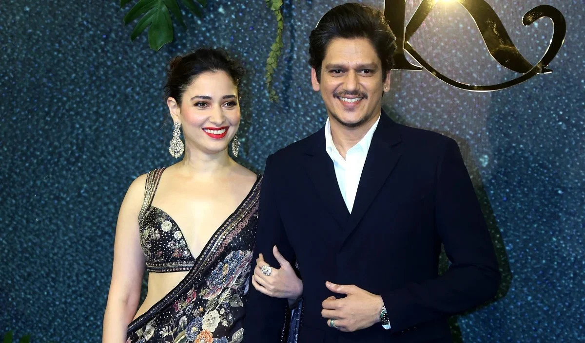 क्या फिर परवान चढ़ा Tamannaah-Vijay का इश्क? Breakup के बाद साथ देख Fans बोले- ‘कपल गोल्स’ क्या फिर परवान चढ़ा Tamannaah-Vijay का इश्क? Breakup के बाद साथ देख Fans बोले- 'कपल गोल्स'