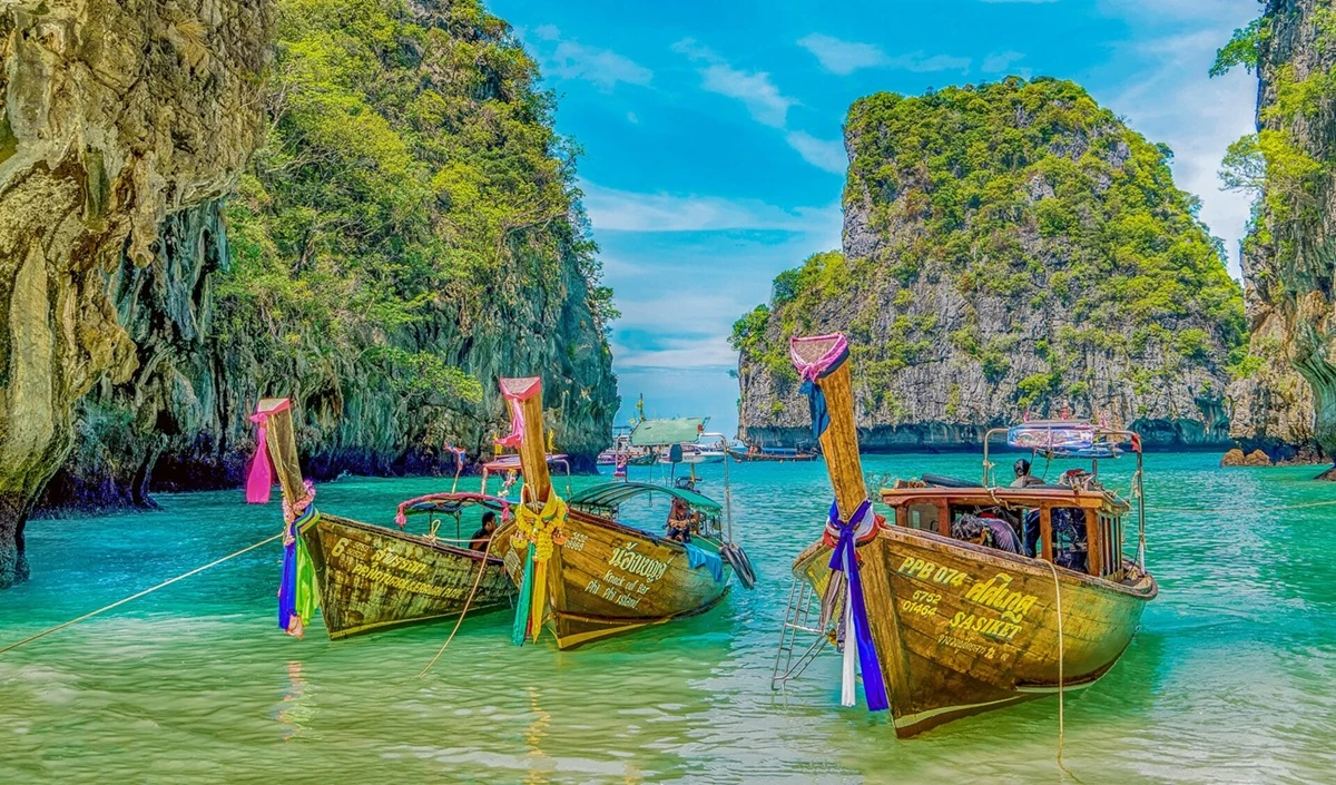 IRCTC Thailand Tour Package: मात्र 55 हजार में घूमें बैंकॉक और पटाया, जानें फ्लाइट से लेकर होटल तक की Full Details IRCTC Thailand Tour Package: मात्र 55 हजार में घूमें बैंकॉक और पटाया, जानें फ्लाइट से लेकर होटल तक की Full Details