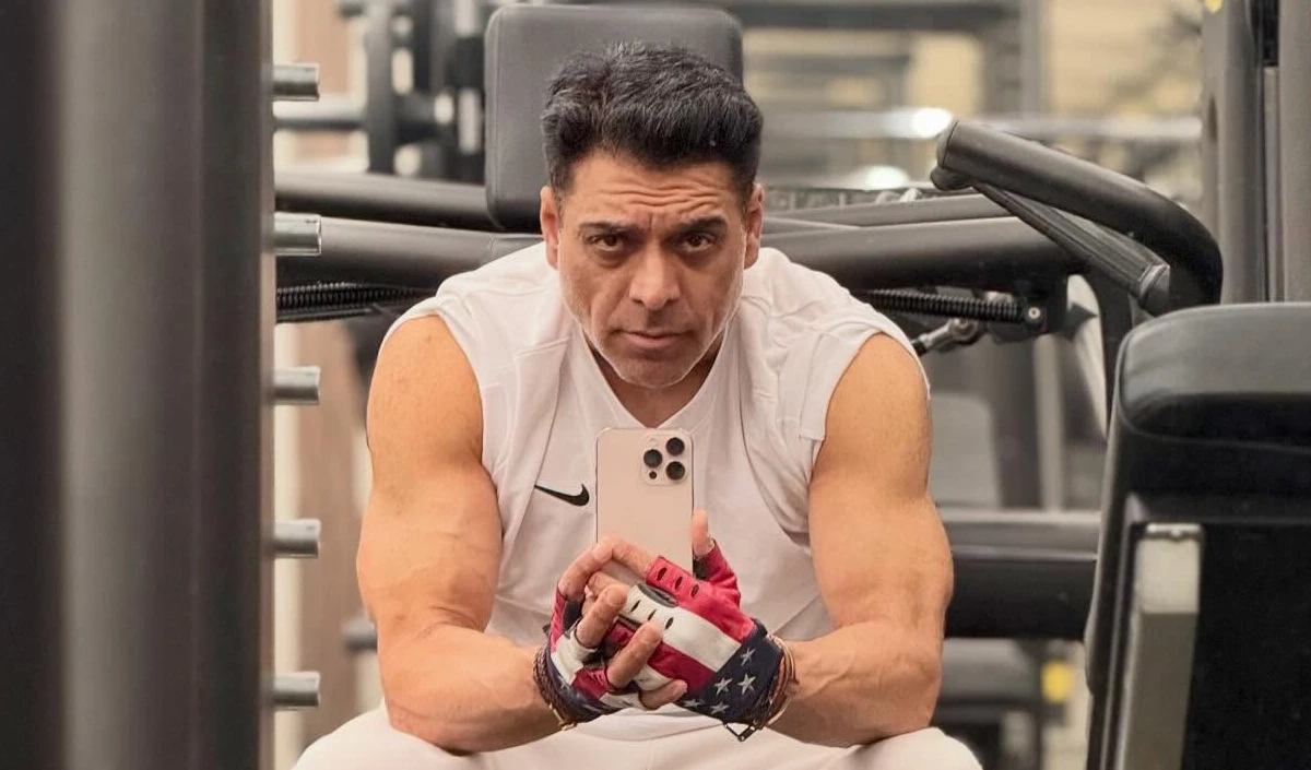 Lock Upp Season 2 | ‘शादी से पहले अनगिनत अफेयर्स, मैं प्लेबॉय था’, Ram Kapoor का रियलिटी शो में बेबाक खुलासा Lock Upp Season 2 | 'शादी से पहले अनगिनत अफेयर्स, मैं प्लेबॉय था', Ram Kapoor का रियलिटी शो में बेबाक खुलासा