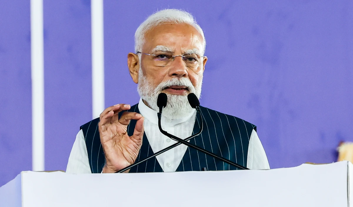 PM Modi’s visit to Indonesia: रक्षा, व्यापार से लेकर स्पेस तक, कई अहम Deals पर लग सकती है मुहर PM Modi's visit to Indonesia: रक्षा, व्यापार से लेकर स्पेस तक, कई अहम Deals पर लग सकती है मुहर