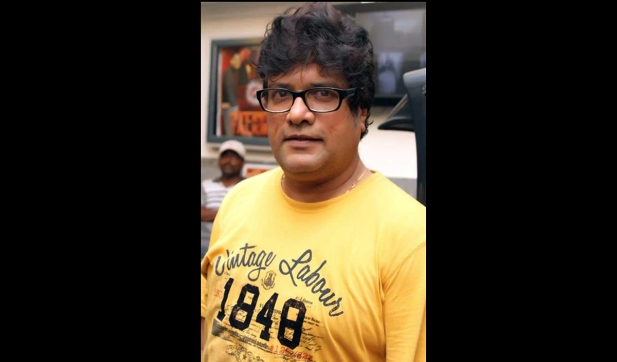 Prabhas की फिल्म ‘फौजी’ के सेट पर बड़ा हादसा! कीड़े के काटने से अभिनेता Rajesh Sharma गंभीर रूप से बीमार, AICWA ने की हाई-लेवल जांच की मांग Prabhas की फिल्म 'फौजी' के सेट पर बड़ा हादसा! कीड़े के काटने से अभिनेता Rajesh Sharma गंभीर रूप से बीमार, AICWA ने की हाई-लेवल जांच की मांग