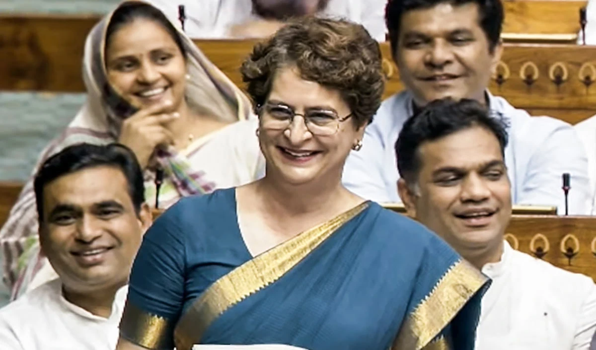 प्रियंका द्वारा गौमूत्र का उपहास कांग्रेस की हिन्दू विरोधी मानसिकता प्रियंका द्वारा गौमूत्र का उपहास कांग्रेस की हिन्दू विरोधी मानसिकता