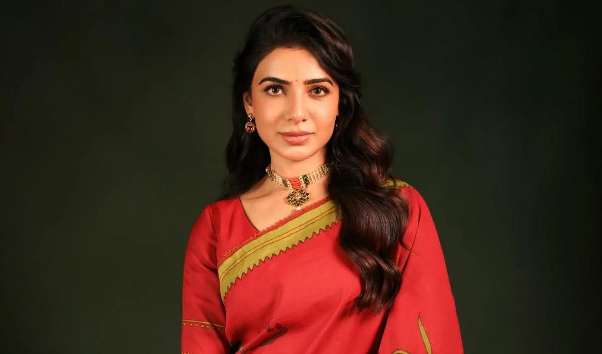 मुंबई इवेंट में Baby Bump फ्लॉन्ट करती नजर आईं Samantha Ruth Prabhu, पैपराजी को दिए पोज मुंबई इवेंट में Baby Bump फ्लॉन्ट करती नजर आईं Samantha Ruth Prabhu, पैपराजी को दिए पोज