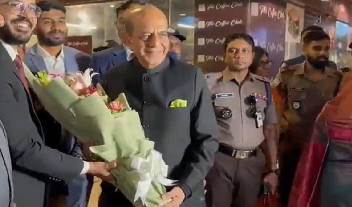 BRICS Summit: Tarique Rahman की भारत यात्रा पर संशय, High Commissioner की Bangladesh Ministers संग अहम बैठक BRICS Summit: Tarique Rahman की भारत यात्रा पर संशय, High Commissioner की Bangladesh Ministers संग अहम बैठक