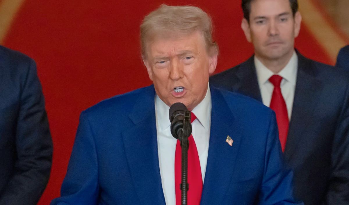 Donald Trump ने की भारतीय चुनाव प्रणाली की तारीफ़, भारत की तर्ज पर अमेरिका में भी लागू हो ‘SAVE अमेरिका एक्ट’ Donald Trump ने की भारतीय चुनाव प्रणाली की तारीफ़, भारत की तर्ज पर अमेरिका में भी लागू हो 'SAVE अमेरिका एक्ट'