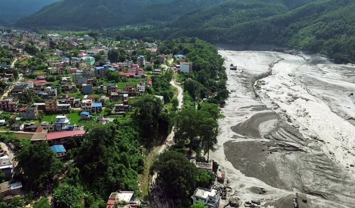 Nepal Flood Updates: 22 की मौत, सैकड़ों लापता; नेपाल दूतावास ने जारी किया बयान Nepal Flood Updates: 22 की मौत, सैकड़ों लापता; नेपाल दूतावास ने जारी किया बयान