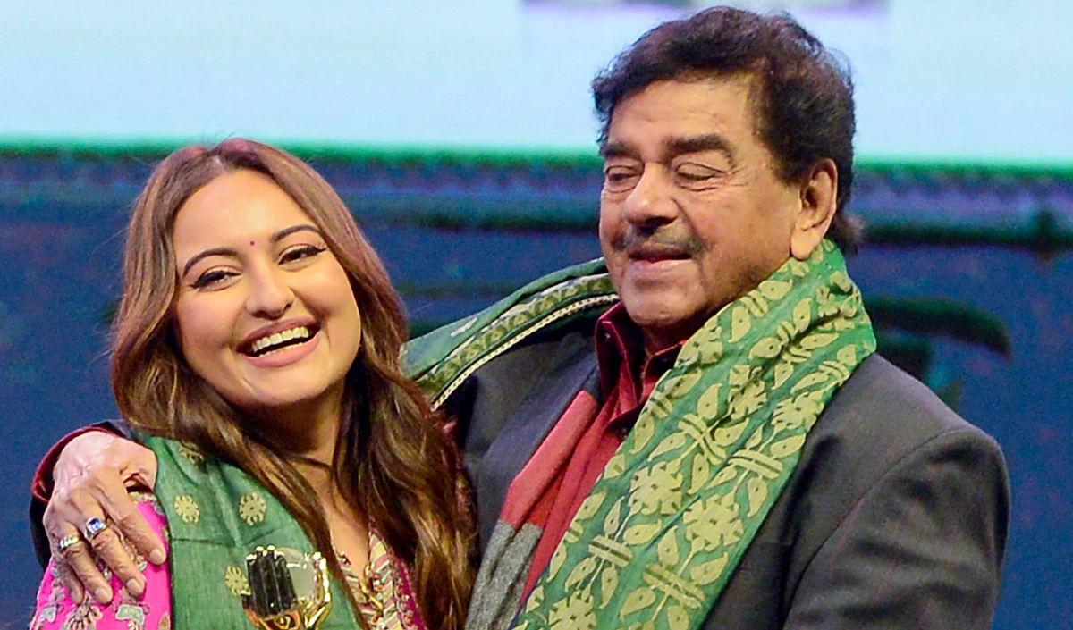 Shatrughan Sinha का बड़ा दावा- बेटी Sonakshi की ट्रोलिंग के पीछे BJP IT सेल का हाथ, कहा- ‘सब प्रायोजित है’ Shatrughan Sinha का बड़ा दावा- बेटी Sonakshi की ट्रोलिंग के पीछे BJP IT सेल का हाथ, कहा- 'सब प्रायोजित है'