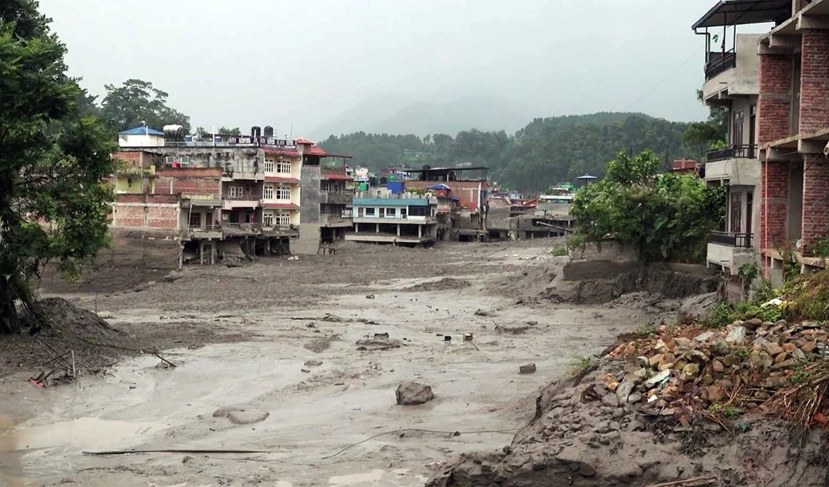 Tibet Glacier Burst: नेपाल-चीन सीमा पर Barrier Lake फटने से भीषण तबाही, 475 की मौत और 1500 Missing Tibet Glacier Burst: नेपाल-चीन सीमा पर Barrier Lake फटने से भीषण तबाही, 475 की मौत और 1500 Missing