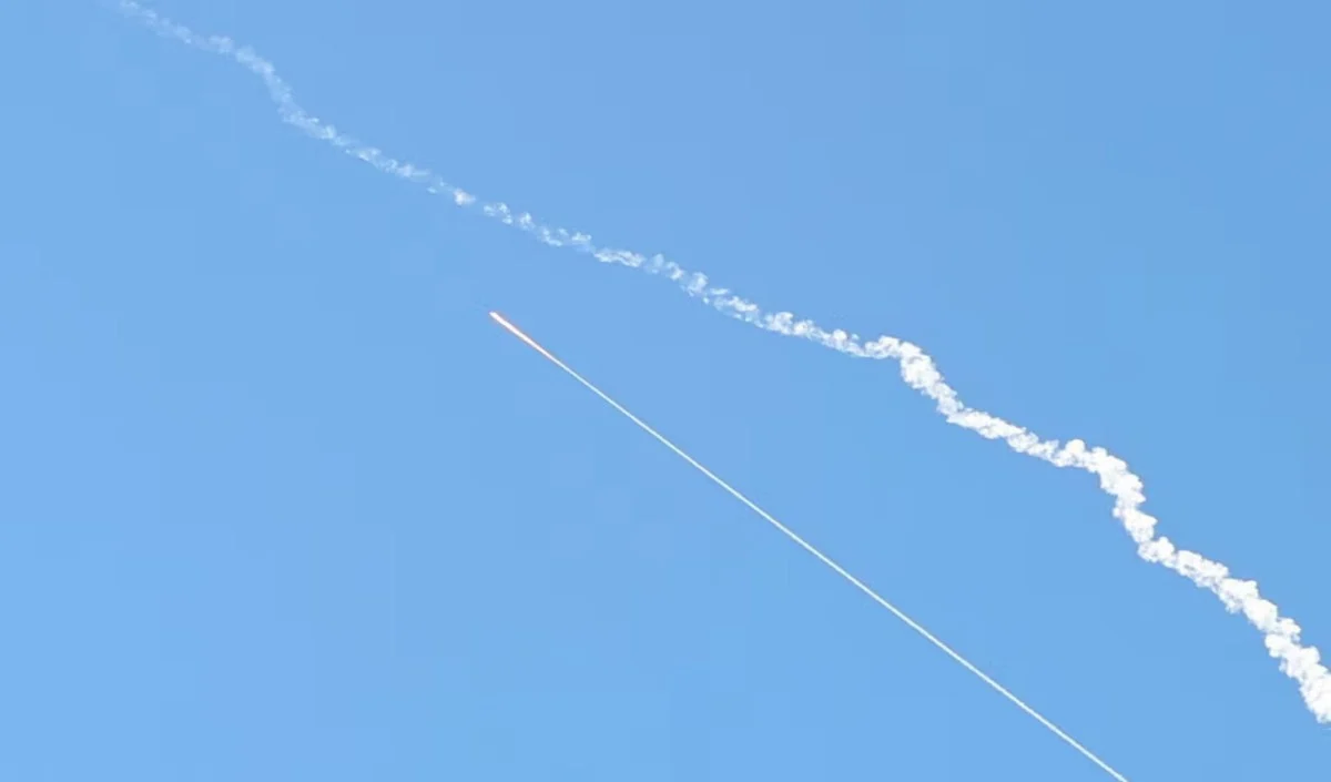 UAE में US Airbase पर Iran का भीषण Drone Attack, Larak Island हमले का लिया बदला UAE में US Airbase पर Iran का भीषण Drone Attack, Larak Island हमले का लिया बदला