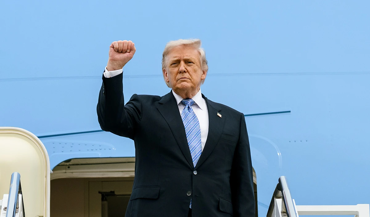 US Airstrikes Called Off | द्वितीय विश्व युद्ध के बाद की सबसे बड़ी सैन्य कार्रवाई टली, Donald Trump मचाने वाले थे कोहराम, बस एक गलती…. US Airstrikes Called Off | द्वितीय विश्व युद्ध के बाद की सबसे बड़ी सैन्य कार्रवाई टली, Donald Trump मचाने वाले थे कोहराम, बस एक गलती....