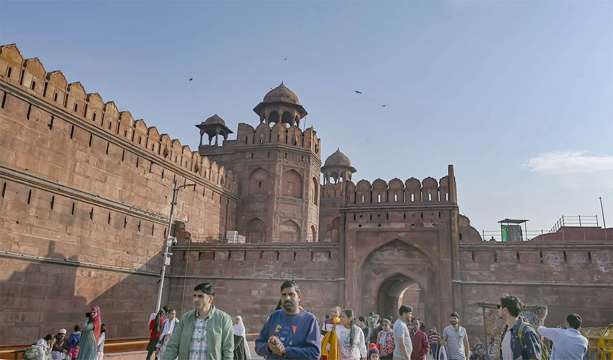 जानिए, आखिर दिल्ली क्यों रहती है आतंकियों के निशाने पर? जानिए, आखिर दिल्ली क्यों रहती है आतंकियों के निशाने पर?
