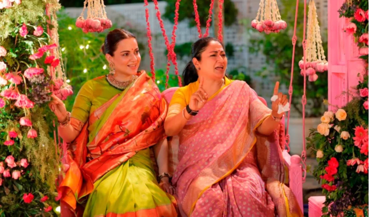 झूला झूलीं और हाथों में लगवाई मेहंदी… कुछ इस तरह Kangana Ranaut ने Rekha Gupta के घर मनाई पहली तीज झूला झूलीं और हाथों में लगवाई मेहंदी... कुछ इस तरह Kangana Ranaut ने Rekha Gupta के घर मनाई पहली तीज
