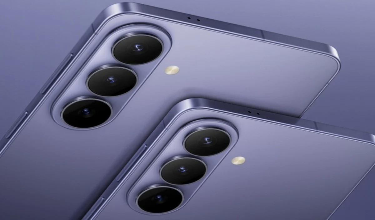 स्मार्टफोन मार्केट में Samsung की बड़ी तैयारी, 27 अगस्त को लॉन्च होगा धांसू Galaxy S26 FE स्मार्टफोन स्मार्टफोन मार्केट में Samsung की बड़ी तैयारी, 27 अगस्त को लॉन्च होगा धांसू Galaxy S26 FE स्मार्टफोन