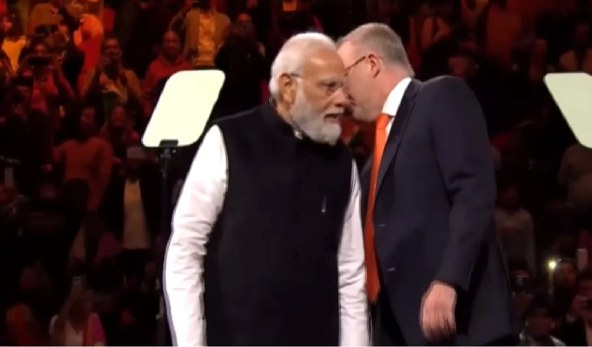 Global Energy संकट के बीच 41 देशों से ईंधन खरीदकर बनाई मजबूत सप्लाई चेन, मोदी को बॉस मानने वाले PM ने भारत को लेकर क्या कहा? Global Energy संकट के बीच 41 देशों से ईंधन खरीदकर बनाई मजबूत सप्लाई चेन, मोदी को बॉस मानने वाले PM ने भारत को लेकर क्या कहा?