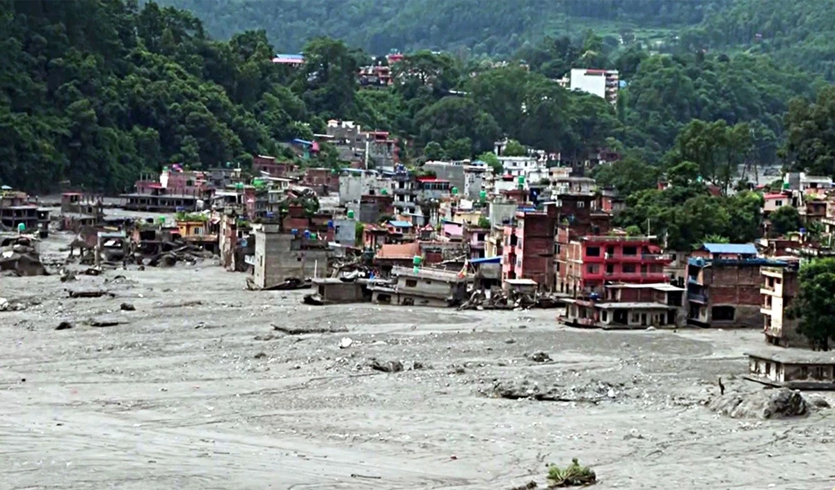 Nepal Flood Crisis: जल प्रलय के बाद 1003 शव बरामद, 583 Foreigners समेत 4000 लोग अब भी मिसिंग Nepal Flood Crisis: जल प्रलय के बाद 1003 शव बरामद, 583 Foreigners समेत 4000 लोग अब भी मिसिंग