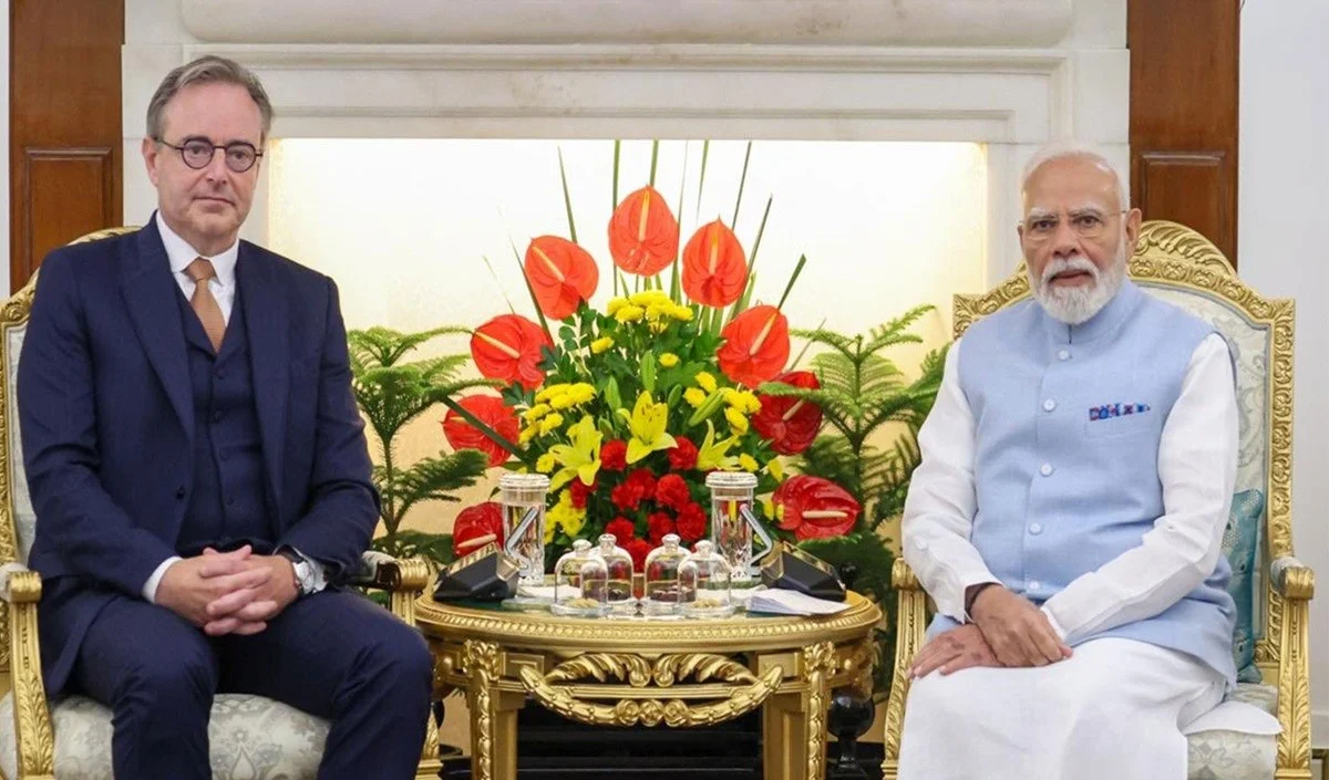 PM Modi और Bart De Wever की New Delhi में बड़ी बैठक, 5 साल में Trade दोगुना करने का संकल्प PM Modi और Bart De Wever की New Delhi में बड़ी बैठक, 5 साल में Trade दोगुना करने का संकल्प