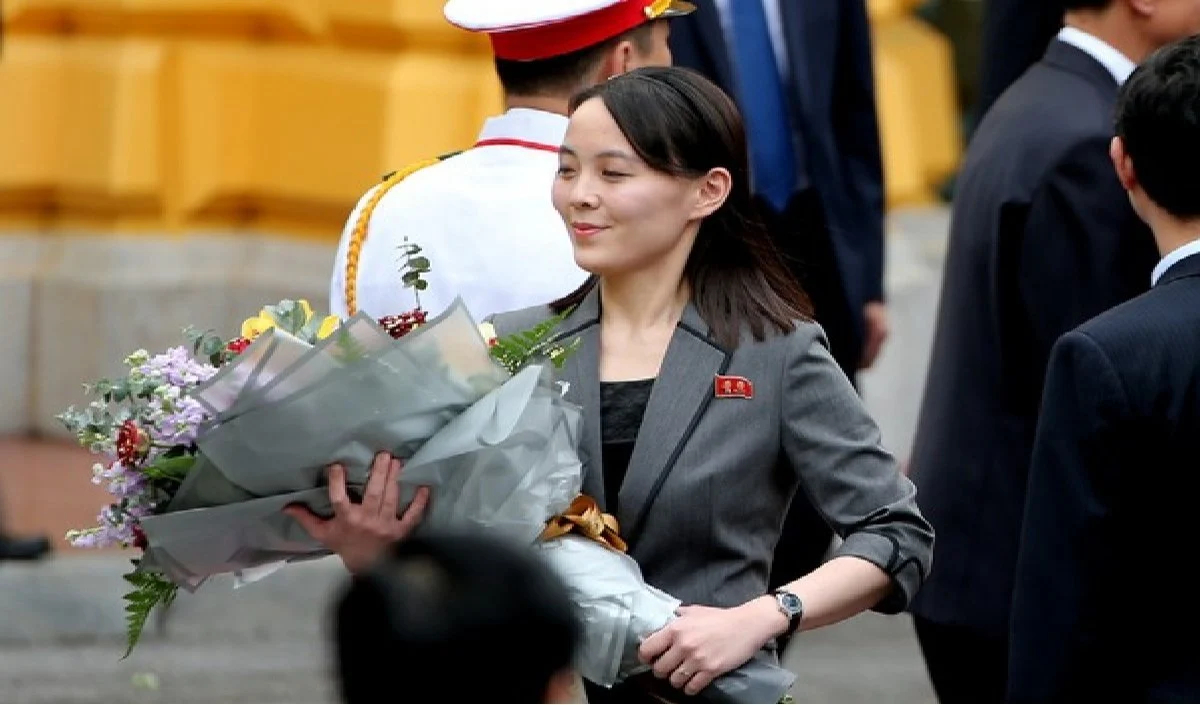 South Korea के आरोपों पर भड़कीं Kim Yo Jong, कहा DMZ सीमा पर गोलीबारी हुई तो भुगतना होगा South Korea के आरोपों पर भड़कीं Kim Yo Jong, कहा DMZ सीमा पर गोलीबारी हुई तो भुगतना होगा