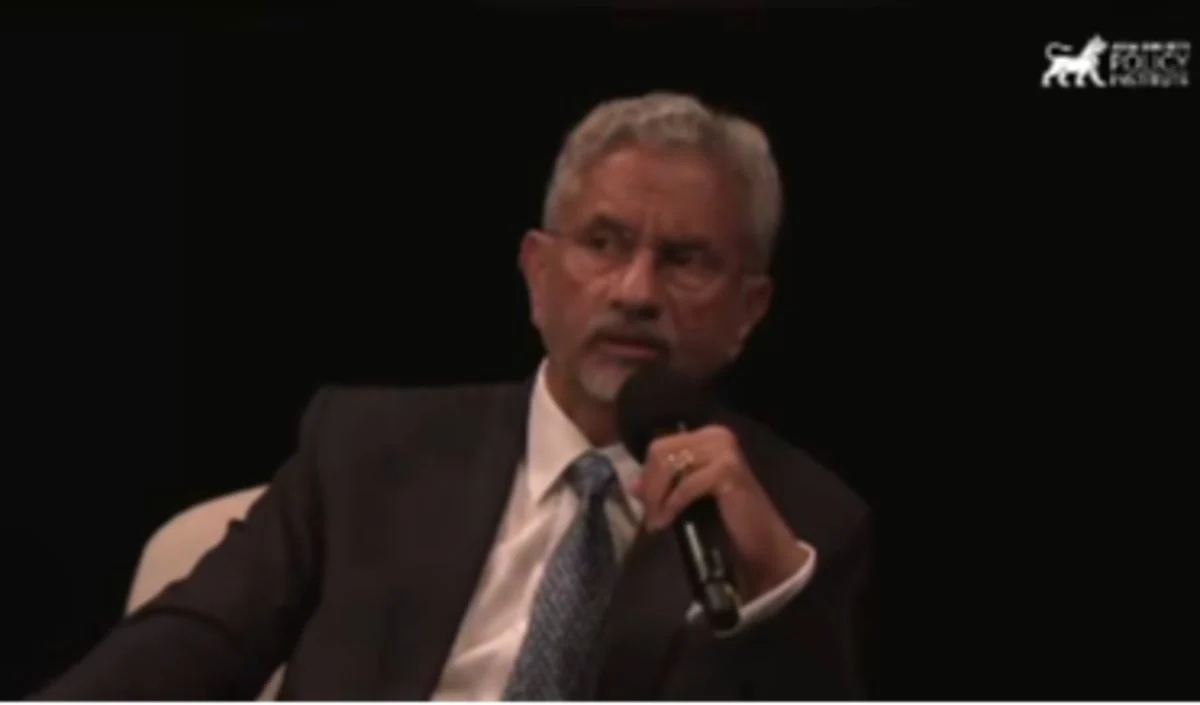 Terrorism और Trade वार्ता पर S Jaishankar का बड़ा बयान, US से रिश्तों पर रखी बात Terrorism और Trade वार्ता पर S Jaishankar का बड़ा बयान, US से रिश्तों पर रखी बात