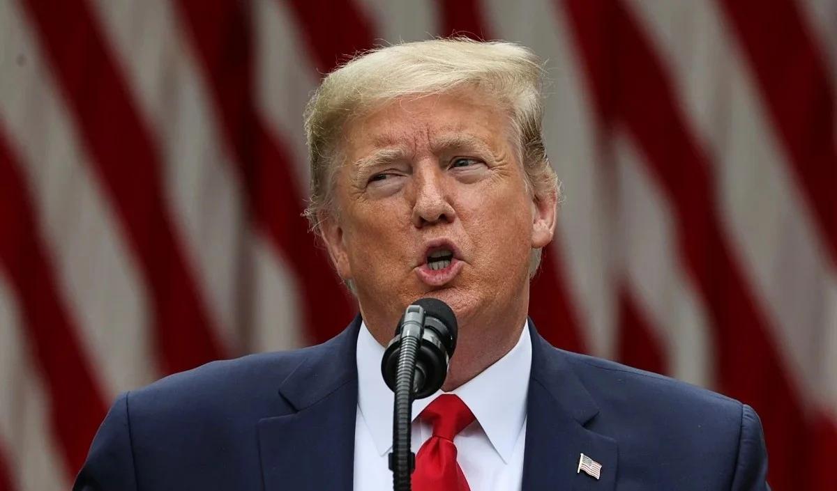 Trump vs Pentagon: ईरान के साथ संघर्ष खत्म करने की तैयारी, लेकिन US Military ने बढ़ाई सैनिकों की तैनाती Trump vs Pentagon: ईरान के साथ संघर्ष खत्म करने की तैयारी, लेकिन US Military ने बढ़ाई सैनिकों की तैनाती