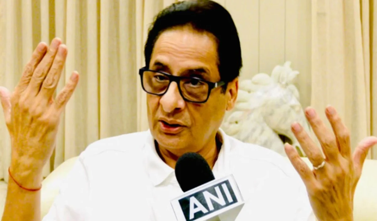 Vashu Bhagnani Hospitalised | ₹400 करोड़ का विवाद, IT की रेड… अब लंदन के अस्पताल में भर्ती हुए बॉलीवुड के दिग्गज प्रोड्यूसर वाशु भगनानी Vashu Bhagnani Hospitalised | ₹400 करोड़ का विवाद, IT की रेड... अब लंदन के अस्पताल में भर्ती हुए बॉलीवुड के दिग्गज प्रोड्यूसर वाशु भगनानी
