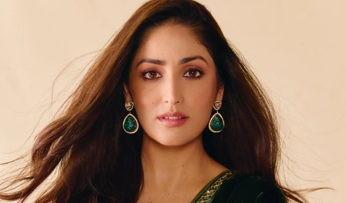 जब खूबसूरत दुल्हन पर लगा डायन होने का इल्जाम, यामी गौतम की Nayyi Navelli के टीजर ने बढ़ाई उत्सुकता जब खूबसूरत दुल्हन पर लगा डायन होने का इल्जाम, यामी गौतम की Nayyi Navelli के टीजर ने बढ़ाई उत्सुकता