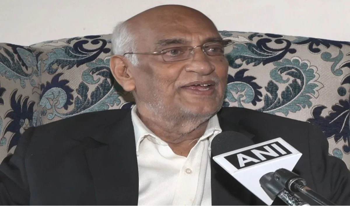 पूर्व राजनयिक वीबी सोनी ने रूस पर प्रतिबंध लगाने वाले अमेरिकी बिल को दबाव पूर्व राजनयिक वीबी सोनी ने रूस पर प्रतिबंध लगाने वाले अमेरिकी बिल को दबाव