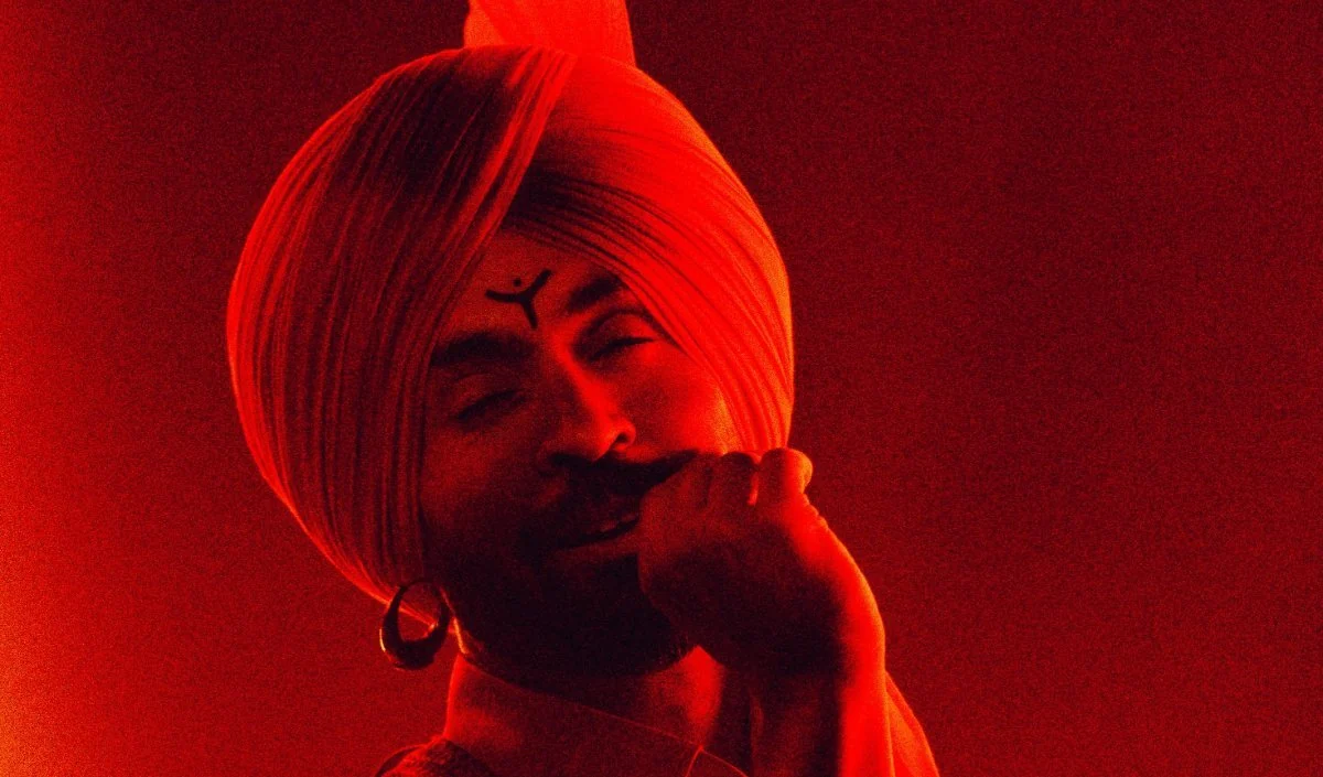Diljit Dosanjh के ‘ऑरा टूर’ का दिल्ली में धमाकेदार आगाज! बारिश, लंबी कतारें और अव्यवस्था के बावजूद JLN स्टेडियम में गूंजा- ‘पंजाबी आ गए ओये!’ Diljit Dosanjh के 'ऑरा टूर' का दिल्ली में धमाकेदार आगाज! बारिश, लंबी कतारें और अव्यवस्था के बावजूद JLN स्टेडियम में गूंजा- 'पंजाबी आ गए ओये!'