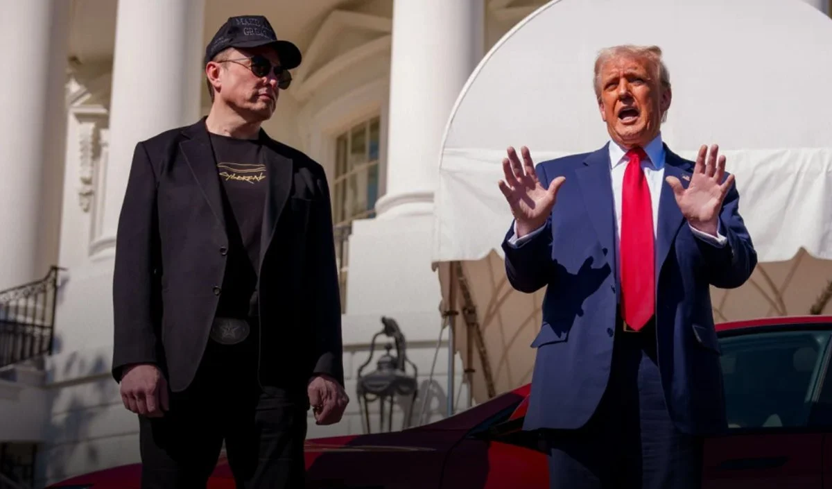 Elon Musk के हालिया ऐलान से गदगद हुए Donald Trump, शानदार दोस्त की तारीफ में पढ़े कसीदे Elon Musk के हालिया ऐलान से गदगद हुए Donald Trump, शानदार दोस्त की तारीफ में पढ़े कसीदे