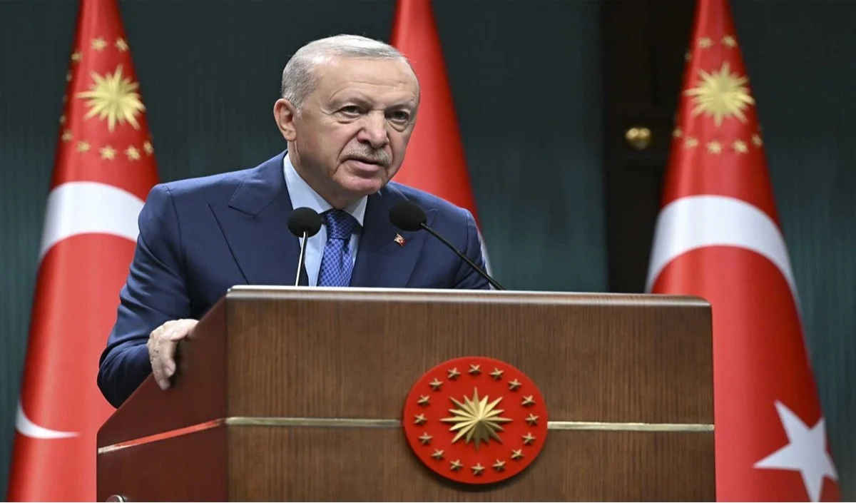 Erdogan ने की Donald Trump से बात, Strait of Hormuz और यमन संकट पर कूटनीति पर दिया जोर Erdogan ने की Donald Trump से बात, Strait of Hormuz और यमन संकट पर कूटनीति पर दिया जोर