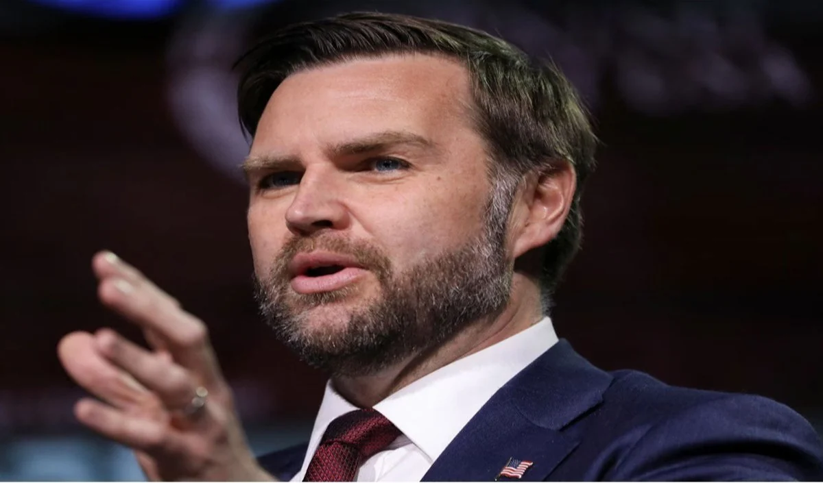 Iran के सुरक्षा प्रमुख को JD Vance ने भेजा पत्र, Donald Trump चाहते हैं शांति वार्ता Iran के सुरक्षा प्रमुख को JD Vance ने भेजा पत्र, Donald Trump चाहते हैं शांति वार्ता