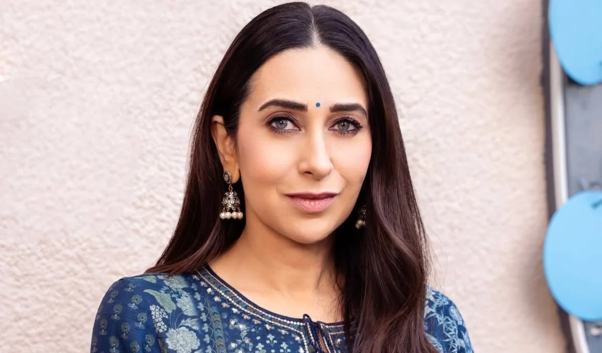 Karisma Kapoor की छोटी ड्रेस देख भड़क गए थे सलमान? Koffee With Karan 9 में एक्ट्रेस ने सुनाया पुराना किस्सा Karisma Kapoor की छोटी ड्रेस देख भड़क गए थे सलमान? Koffee With Karan 9 में एक्ट्रेस ने सुनाया पुराना किस्सा