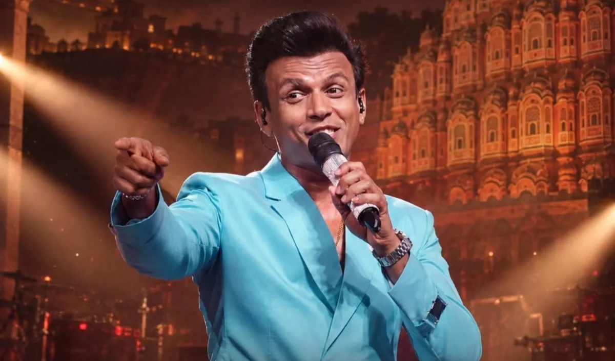 अभिजीत सावंत 20 साल बाद इंडियन आइडल के मंच पर लौटे, अमित सना और हिमेश ने किया शानदार स्वागत अभिजीत सावंत 20 साल बाद इंडियन आइडल के मंच पर लौटे, अमित सना और हिमेश ने किया शानदार स्वागत