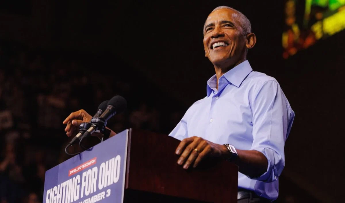 ऐसा क्या बदल रहे हैं Trump कि Obama ने व्हाइट हाउस की तुलना सद्दाम की चीजकेक फैक्टरी से कर दी? ऐसा क्या बदल रहे हैं Trump कि Obama ने व्हाइट हाउस की तुलना सद्दाम की चीजकेक फैक्टरी से कर दी?